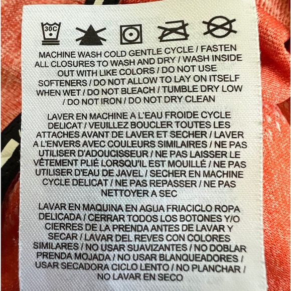 Nike Running Dri-Fit Salmon Lightweight Quarter Zip Performance Top Size: Xlarge - Picture 12 of 13